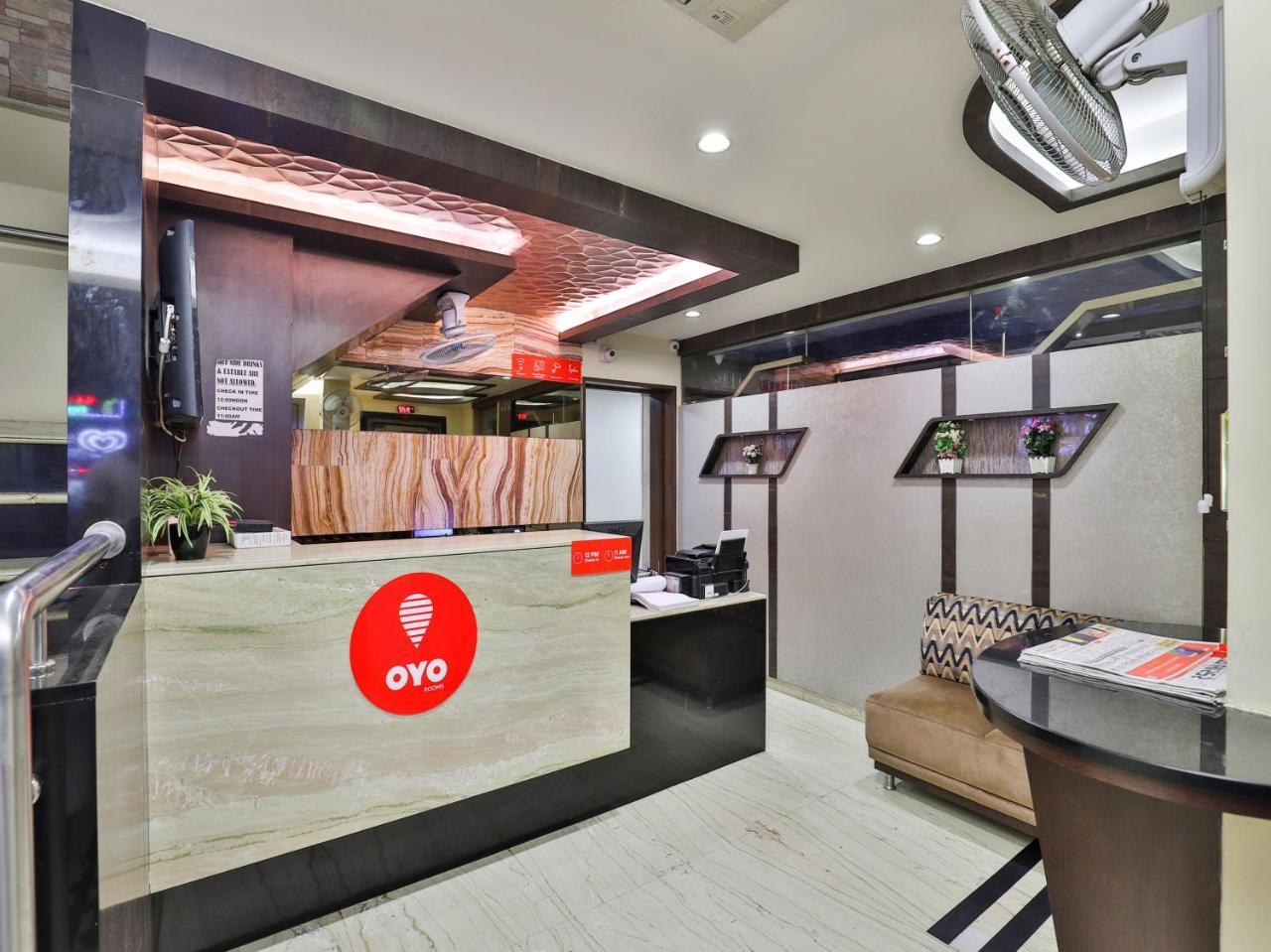 Oyo 17332 Hotel Nana'S ダマン エクステリア 写真